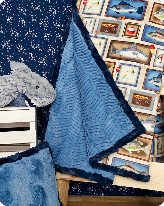 LAST ONE!! Shannon Fabrics Sew Simple On The Hook Cuddle Minky Kit Finished Size: 58"x58"