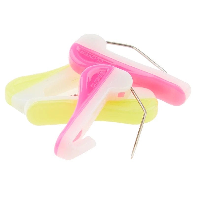 Clover 20 Piece Wonder Sewing & Quilting Pins Set - Yellow/Pink