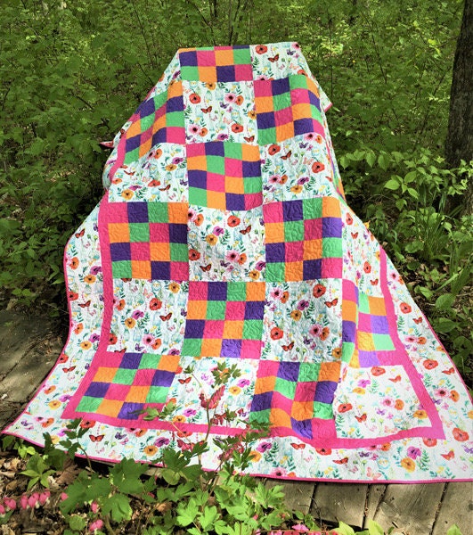 Sew Stem Pretty In Print Quilt Pattern (5 Size Variations Per Pattern)