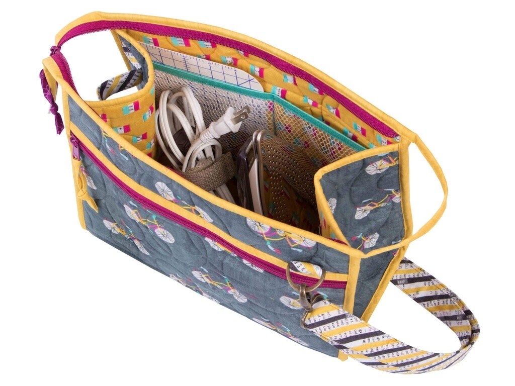 ByAnnie Take a Stand Stand-Up Tote Pattern (14 Colors of 18"x54" Mesh Packs Sold Separately)