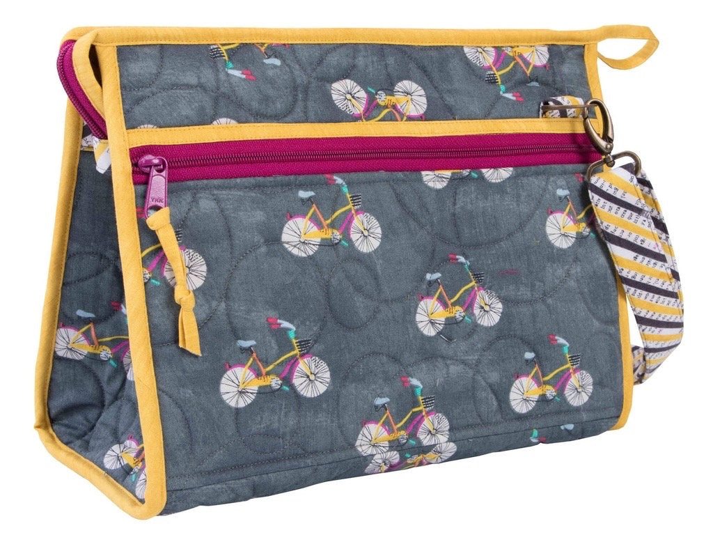 ByAnnie Take a Stand Stand-Up Tote Pattern (14 Colors of 18"x54" Mesh Packs Sold Separately)