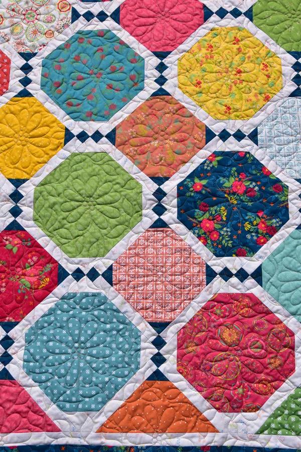 Anka's Treasures Double Takes 4 Quilt Pattern - 5 Size Variations Per Pattern