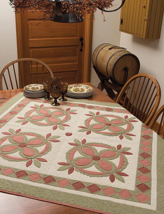 Dawn Heese Palin & Fancy Quilts Pattern Book - 12 Patterns For Cozy Patchwork and Beautiful Applique (Softcover)