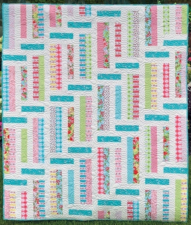 Atkinson Designs Step Right Up Quilt Pattern (3 Size Variations Per Pattern)