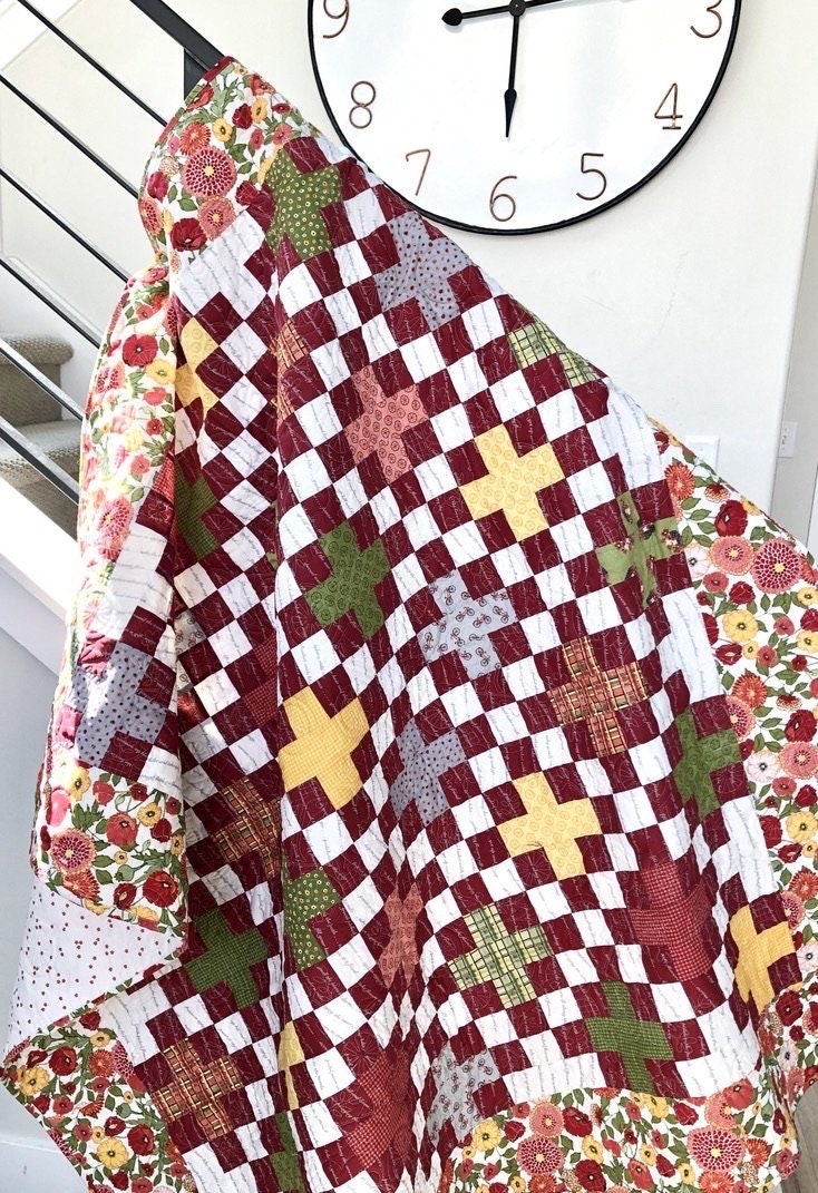 Jillily Studio Think Positive Quilt Pattern Finished Size: 70"x70"