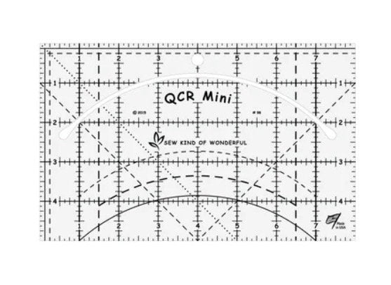 Sew Kind of Wonderful Posh Wreath Quilt Pattern Finished Size: 30"x34"