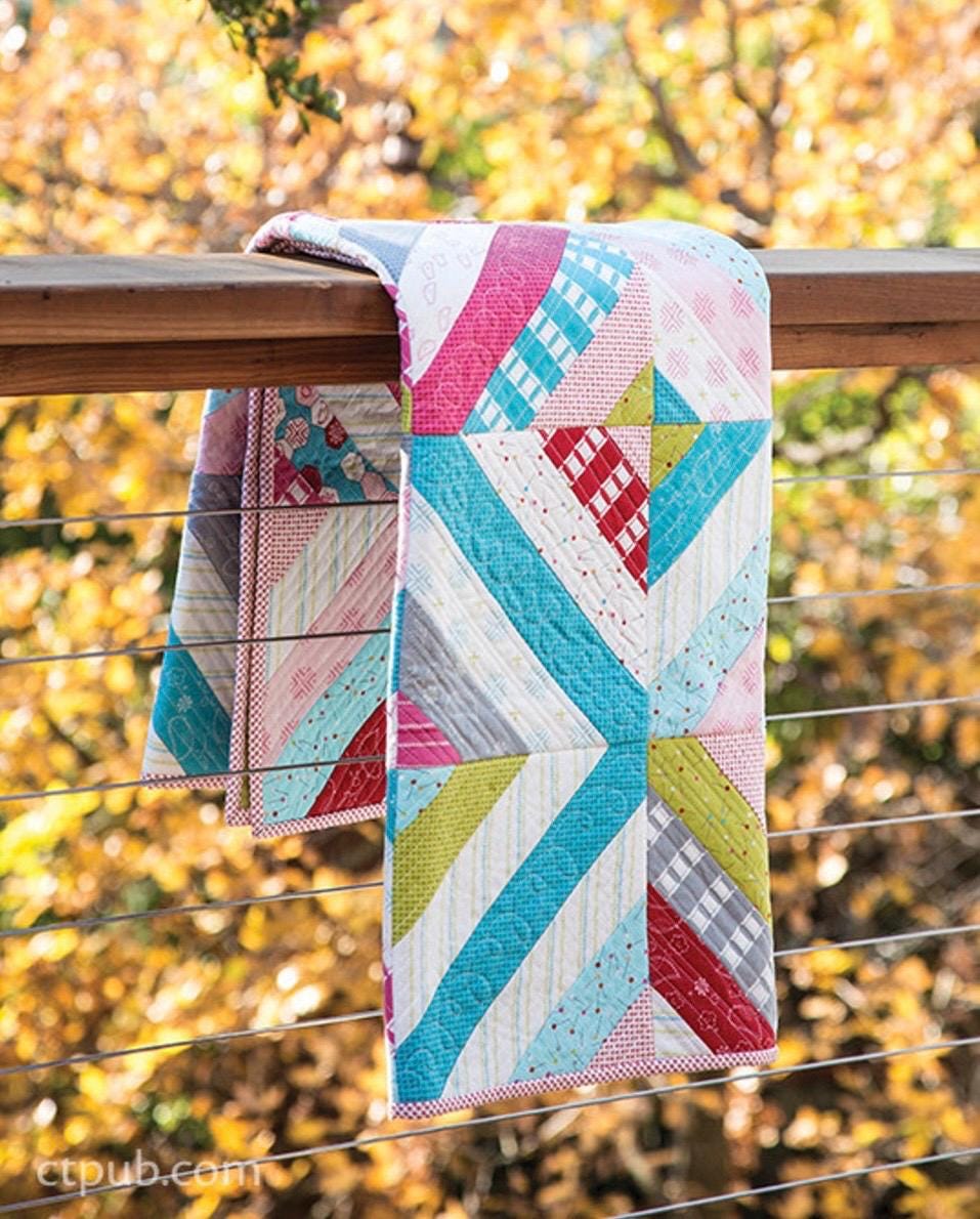 Stash Books Quilt As-You-Go Made Modern - 13 Projects Plus 25 bonus Ideas (Softcover)