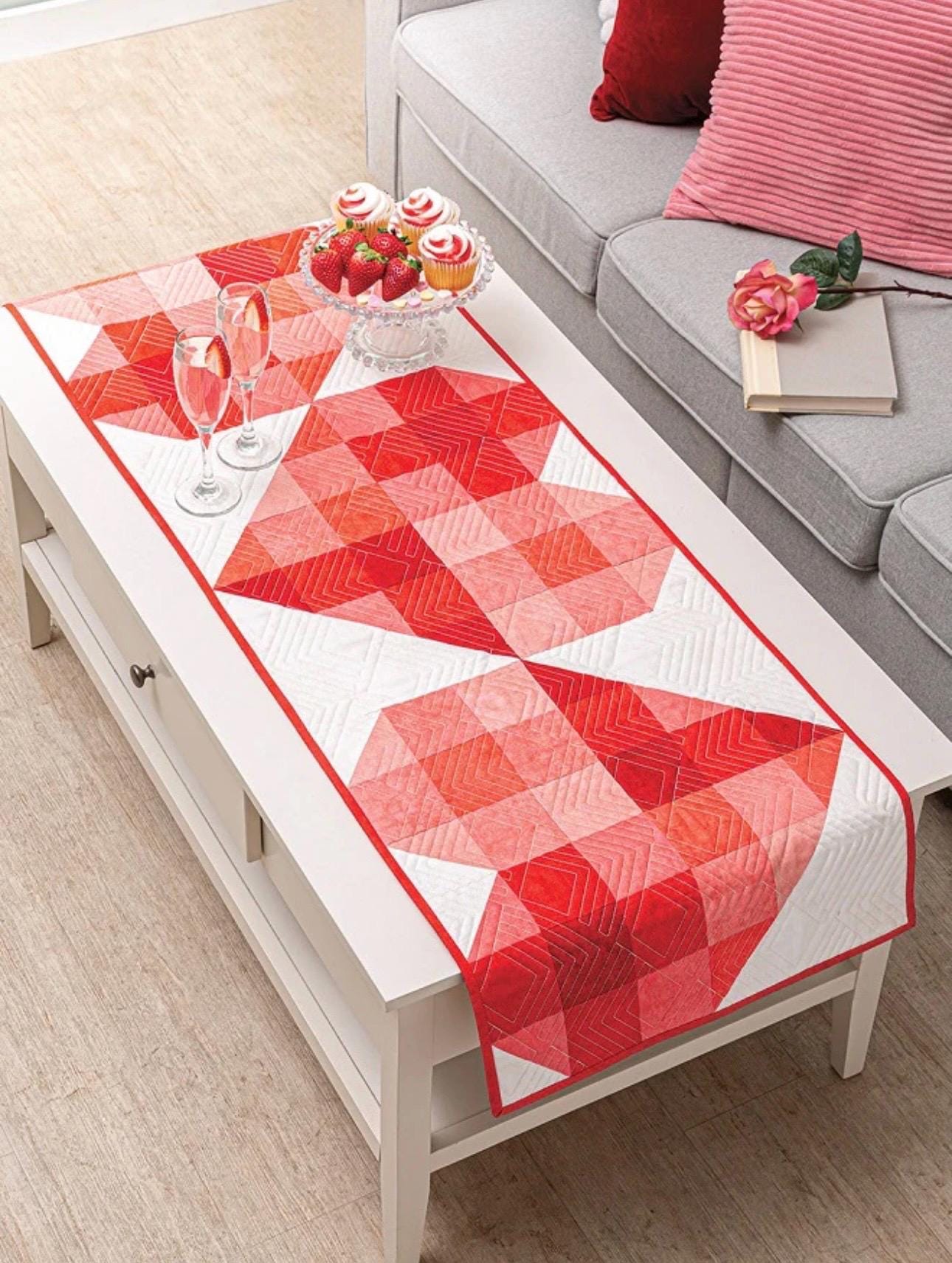 Annie's Quilting Quilted Projects for All Seasons Pattern Book - 11 Great Designs to Stitch All Year Long (Softcover) A141528