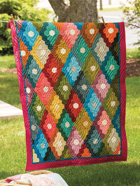 Annie's Quilting Let's Get Scrappy Quilt Pattern Book - 9 Stash-Busting Quilt Designs (Softcover) A141484